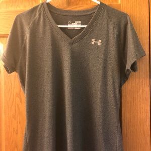 Under Armour semi fitted Tee